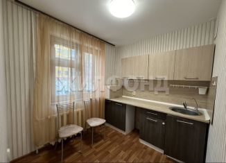 Продается 1-ком. квартира, 30.5 м2, Новосибирск, улица Ватутина, 77, метро Речной вокзал