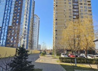 Продается 1-ком. квартира, 42.5 м2, Краснодар, Садовая улица, 161/2к2, ЖК Три Богатыря