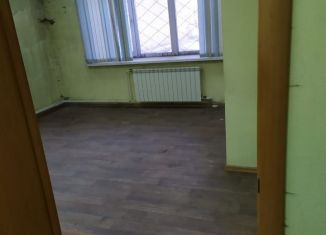 Сдаю в аренду офис, 70 м2, Абакан, улица Комарова, 24