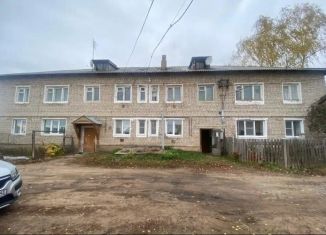 Продажа 2-комнатной квартиры, 37.7 м2, Кировская область, улица Дзержинского, 20