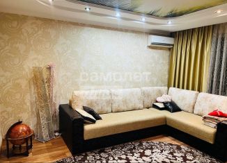 Продается трехкомнатная квартира, 62.3 м2, Курчатов, улица Гайдара, 3