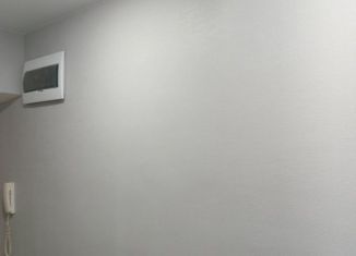 Продаю 2-комнатную квартиру, 56 м2, Нурлат, улица Карла Маркса, 2