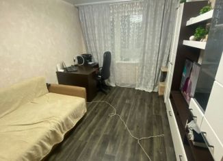 Продается двухкомнатная квартира, 38.6 м2, Кстово, 2-й микрорайон, 17