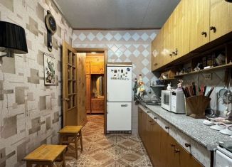 Продается трехкомнатная квартира, 67 м2, Саратов, Вольская улица, 9, Октябрьский район