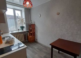 Продается двухкомнатная квартира, 46.1 м2, Курган, 2-я Часовая улица, 4