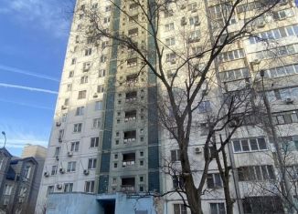 Продаю 2-комнатную квартиру, 51 м2, Волгоград, улица Пархоменко, 57