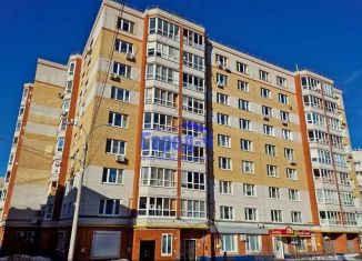 Сдам 1-комнатную квартиру, 38 м2, Чебоксары, улица Петра Ермолаева, 3