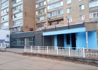Сдаю в аренду помещение свободного назначения, 231 м2, Энгельс, Степная улица, 124