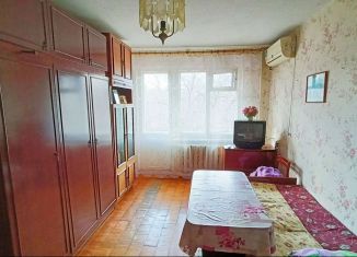 Продается 2-комнатная квартира, 47 м2, Волгоградская область, Брестская улица, 9