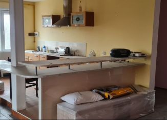 Продаю 3-комнатную квартиру, 158.3 м2, Щербинка, Заводская улица, 7А