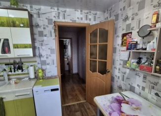 Сдаю 2-ком. квартиру, 49 м2, Тайшет, улица 8 Марта, 10