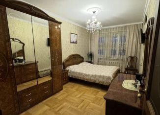 Продается 3-ком. квартира, 70 м2, Северная Осетия, проспект Доватора, 41