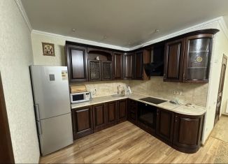 Сдам 2-ком. квартиру, 50 м2, Краснодар, Агрономическая улица, 2/5лит1, микрорайон Горхутор