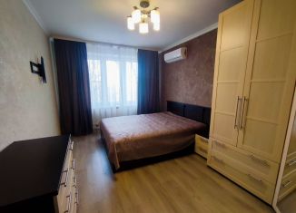 Аренда 3-комнатной квартиры, 60 м2, Москва, Шипиловская улица, 38, ЮАО