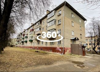 Продам 2-комнатную квартиру, 42 м2, Обнинск, улица Курчатова, 8