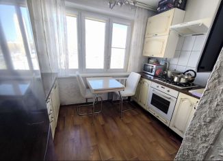 Продам двухкомнатную квартиру, 52 м2, Новомосковск, улица Есенина, 5