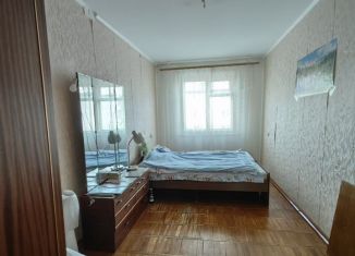 2-комнатная квартира на продажу, 44 м2, Апатиты, улица Зиновьева, 11
