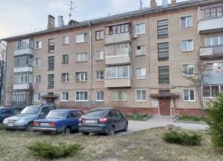 Продается трехкомнатная квартира, 62.5 м2, Обнинск, улица Жолио-Кюри, 2