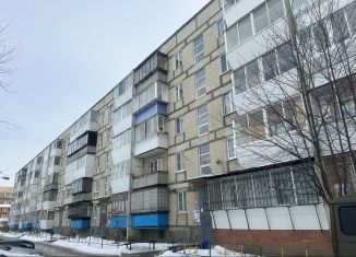 Продам 2-комнатную квартиру, 51.6 м2, Сысерть, улица Орджоникидзе, 58