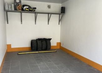 Продаю гараж, 15 м2, Астрахань, Марфинская улица, 5А