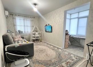 Продается 1-комнатная квартира, 45 м2, Каспийск, улица Михаила Ломоносова, 28