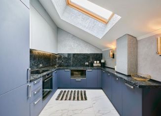 Продаю 3-ком. квартиру, 102.9 м2, Краснодар, Берлинская улица, 5, микрорайон Немецкая Деревня