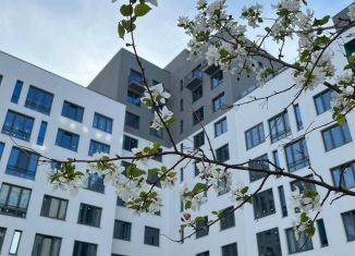 Продаю трехкомнатную квартиру, 91 м2, Тюмень, улица Павла Никольского, 10к1блок1, ЖК Акватория