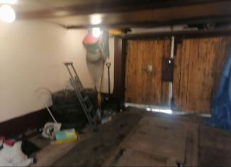 Гараж на продажу, 30 м2, Полысаево