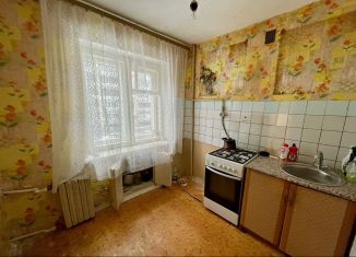 Продается 3-комнатная квартира, 43 м2, Пущино, микрорайон В, 5