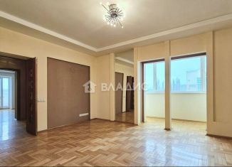 Продажа двухкомнатной квартиры, 68.4 м2, Липецк, улица Космонавтов, 5/6