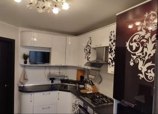 Продам 2-комнатную квартиру, 52.7 м2, Цивильск, улица Просвещения, 33