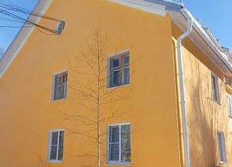 Двухкомнатная квартира на продажу, 42.4 м2, посёлок городского типа Надвоицы, улица Спиридонова, 26