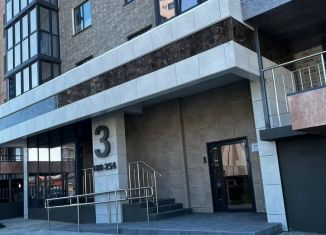 Сдаю в аренду 2-комнатную квартиру, 70 м2, Новороссийск, улица имени Владимира Бута, 6