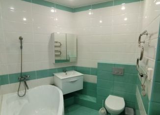 Сдается 1-ком. квартира, 40 м2, Энгельс, Полиграфическая улица, 85