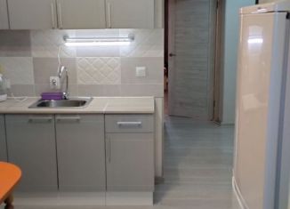 Сдаю в аренду однокомнатную квартиру, 42 м2, Республика Башкортостан, улица Генерала Ишбулатова, 8