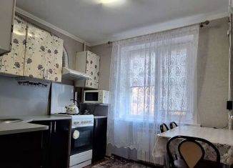 2-ком. квартира на продажу, 41.5 м2, Оренбургская область, 4-й микрорайон, 32
