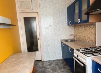 Трехкомнатная квартира на продажу, 60 м2, Омская область, Моторная улица, 15