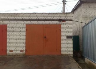 Продаю гараж, 24 м2, Лиски, Коммунистическая улица, 42