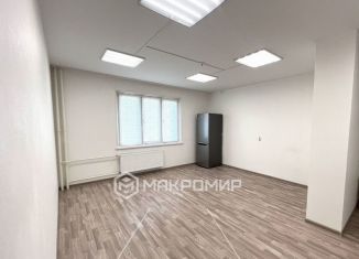 Трехкомнатная квартира на продажу, 57.9 м2, Челябинская область, Телевизионная улица