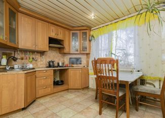 Продам 3-комнатную квартиру, 65.9 м2, деревня Яковлевское, деревня Яковлевское, 131