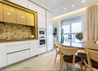 Продаю 1-ком. квартиру, 51 м2, Калининград, Артиллерийская улица, 34