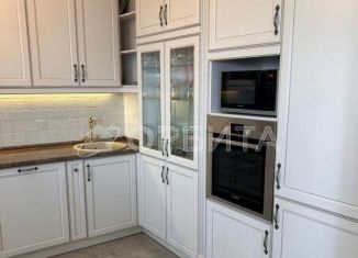 Продам трехкомнатную квартиру, 78.7 м2, Тюмень, улица Николая Зелинского, 3к1, ЖК На Фёдорова