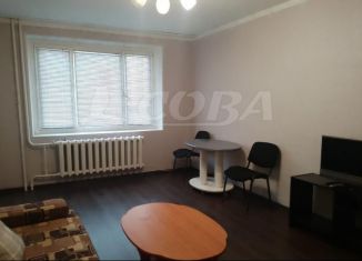 Продам 1-ком. квартиру, 44 м2, Тюмень, улица Дмитрия Менделеева, 12к1, ЖК На Менделеева