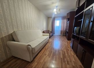 Сдается в аренду 1-ком. квартира, 37 м2, Сысерть, микрорайон Каменный Цветок, 1