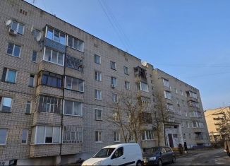 Продам 1-ком. квартиру, 36.5 м2, Кимры, улица Кольцова, 35
