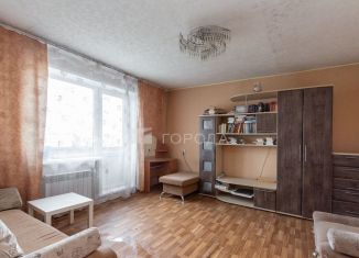 2-комнатная квартира на продажу, 50 м2, Барнаул, улица Островского, 10