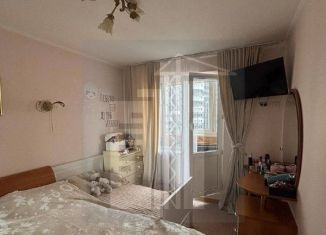 Продам квартиру свободная планировка, 49 м2, Краснодар, улица Суворова, 74, улица Суворова