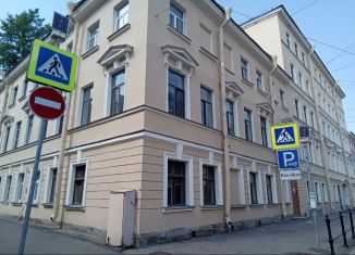 Аренда комнаты, 12 м2, Санкт-Петербург, улица Пасторова, 7