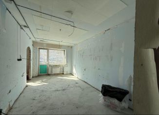 Продаю двухкомнатную квартиру, 45.3 м2, село Белогорье, Заводская улица, 3