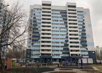 Продажа 3-ком. квартиры, 70.4 м2, Москва, Судостроительная улица, 17, район Нагатинский Затон